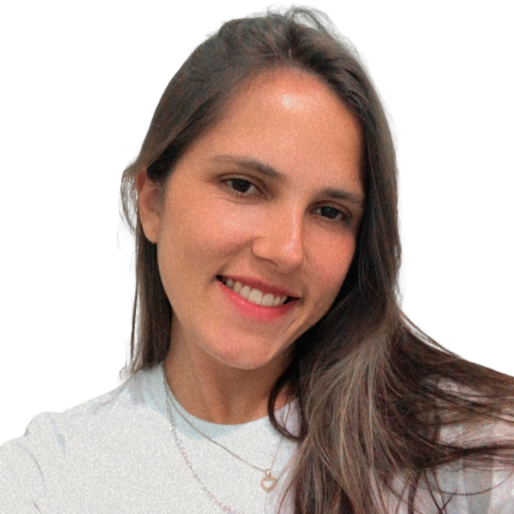 Aline Flores, da PC Station